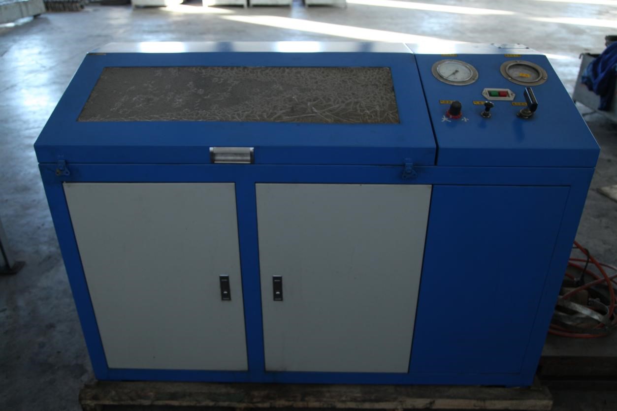 Машина для испытания гидравлическим давлением