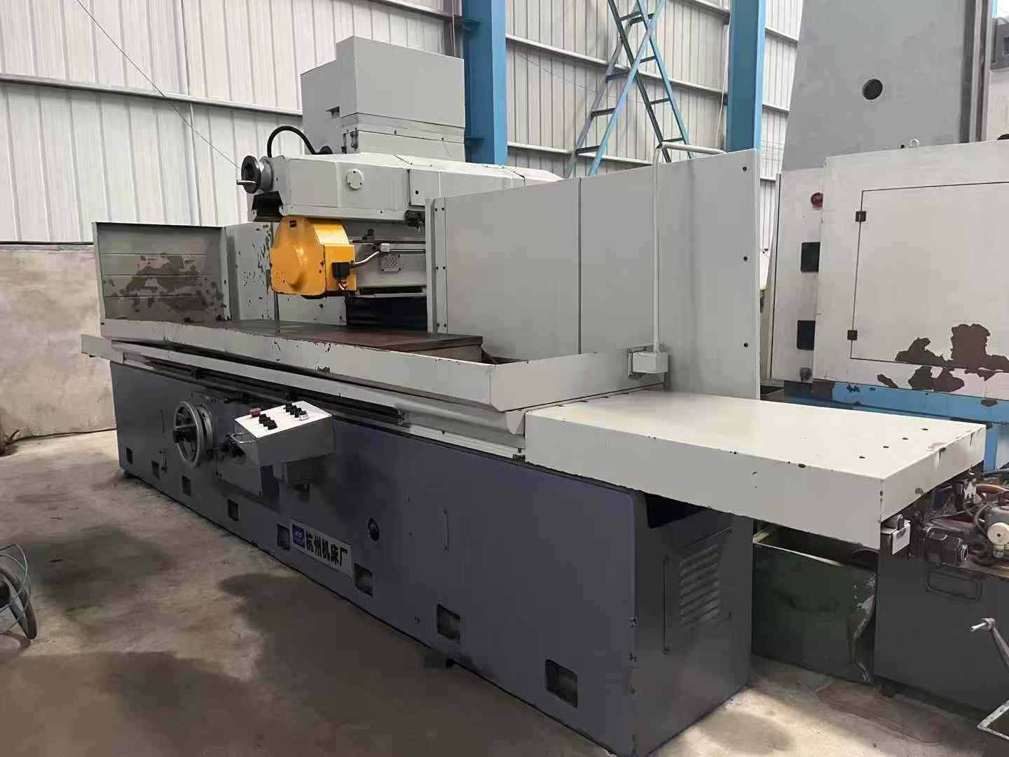 Плоскошлифовальный станок